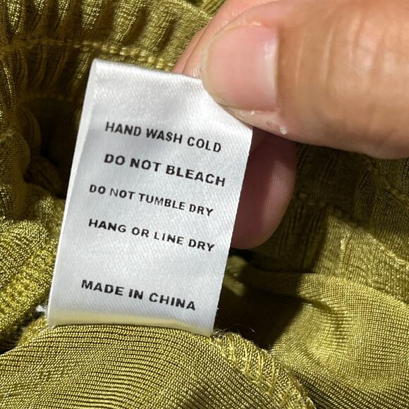 12th Tribe Women's Green Pleated Wide Leg Palazzo Pants Size Large Pull-On - Picture 5 of 5